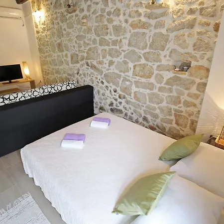 Peros Zaton (Zadar)